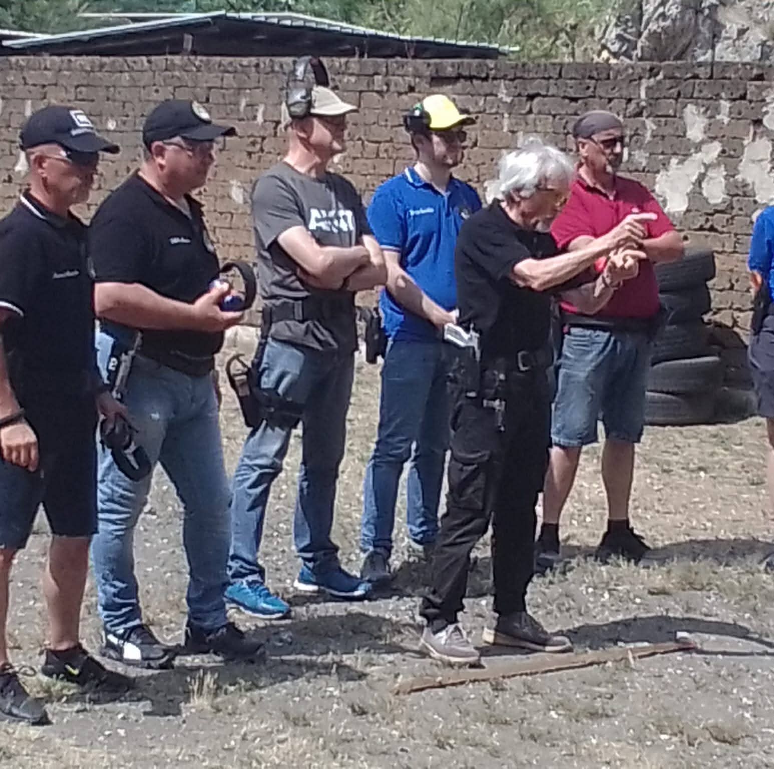 Corso di perfezionamento al tiro, di Lionello D'Aprano. Associazione Tiro Statico.